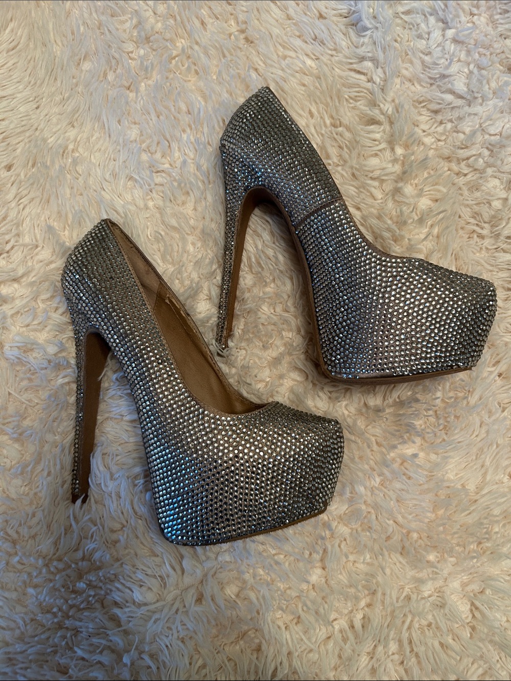 Steve Madden Silver Rhinestone Platform Heels - Picture 3 of 11